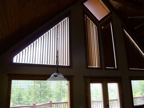 16 Triangle Window Coverings That Will Make You Happier Sfconfelca Homes