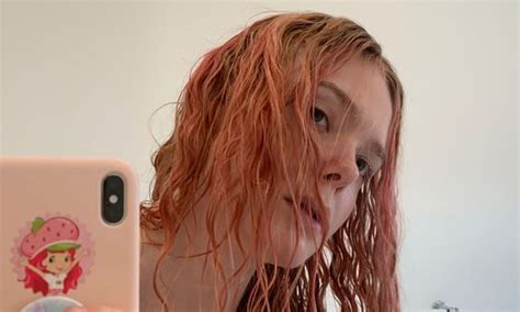 Elle Fanning Shows Off Newly Dyed Wet Hair In Bathroom Selfie On