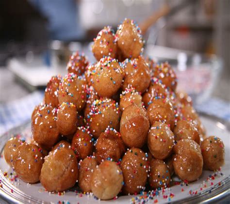 Mantecol, a typical peanut dessert, is also popular, being favored by 49% of argentines in the same survey. Struffoli - Just wanted to share this delicious recipe from Lidia Bastianich with you - Buon ...