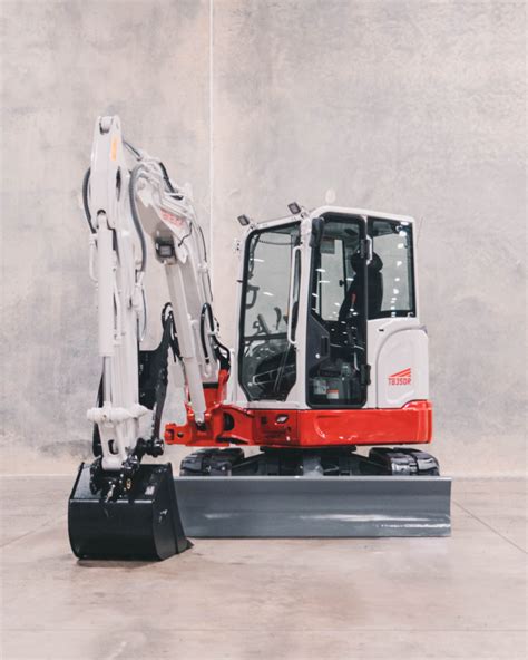 Takeuchi Introduces New Tb350r The First Short Tail Swing Excavator In