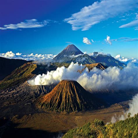 Popular Places In Java Island Indonesia Bromo Java Travel