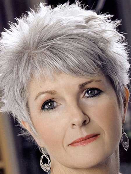25 Short Hairstyles For Older Women For 2016 The Xerxes