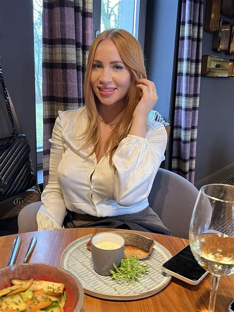 Tw Pornstars 2 Pic Shona River Twitter Lunch Date With Kiaralord 👯‍♀️ 222 Pm 16 Feb 2022