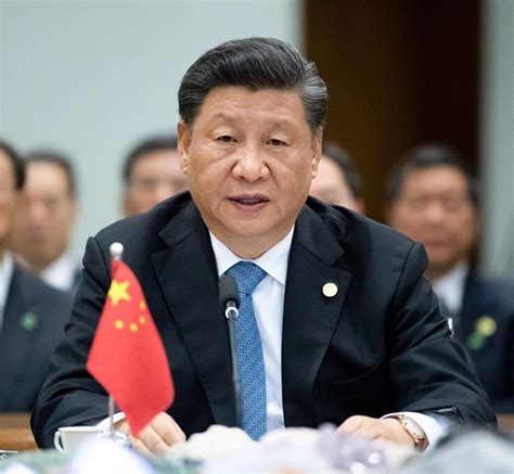 Le Président Chinois Xi Jinping Appelle Les Pays Des Brics à Promouvoir