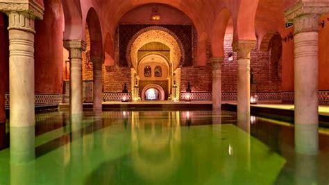 De ruta por los 5 mejores baños árabes de Andalucía