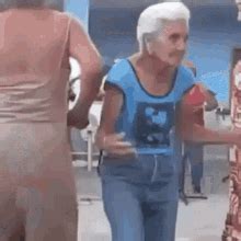 Tomeika Williams Dancing Grandmas Gif Tomeika Williams Dancing