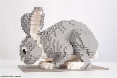 Meticulously Constructed Wildlife Sculptures Made Entirely Out Of Legos