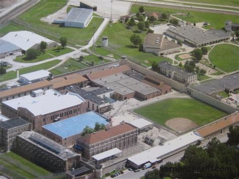 Lansing Correctional Facility Ks Inmate Online Listing And Booking