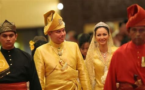 He then became the raja muda (crown prince) on 15 april 1987. Kenapa Tarikh Keputeraan Sultan Perak Berubah Setiap Tahun ...