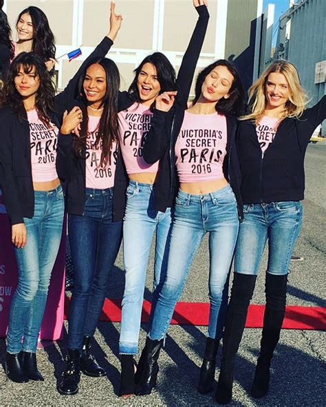 Victorias Secret Fashion Show 2016 Models Head To Paris How They Got Runway Ready E News