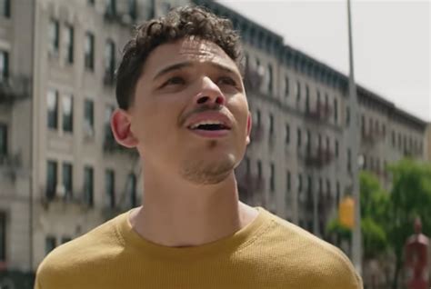 In The Heights Anthony Ramos To Lead Sci Fi Comedy Distant