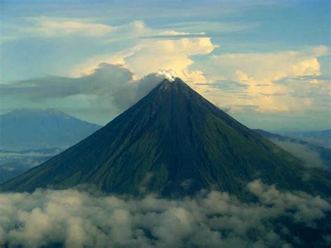 Mayon Volcano Albay Volcano Photos Philippines Albay