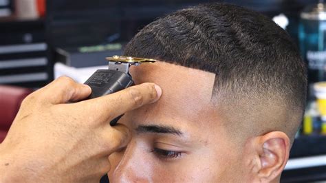 The hair on top must resemble the bristles of a this haircut is extremely popular among working gentlemen who require a conservative look. HAIRCUT TUTORIAL: SHAD MOSS FADE WITH WAVES ON TOP - YouTube