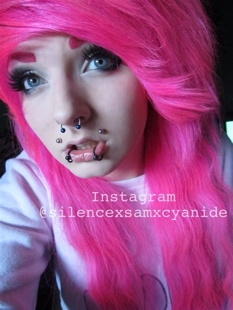 Scene Girl With Pink Hair Instagram Silencexsamxcyanide