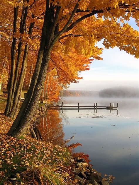 So Peaceful Autumn Awsomeness Pinterest Autumn Lakes And