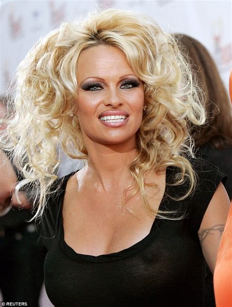 Worst Celebrity Hair Extensions