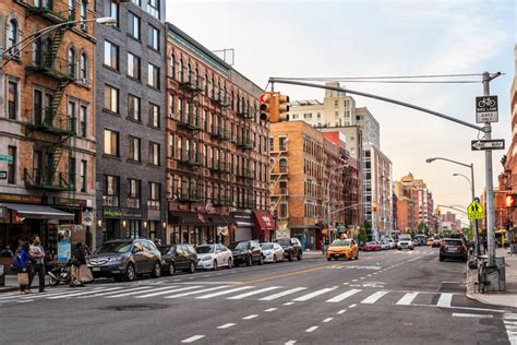 What To Expect On A Walking Tour Through Harlem New York City