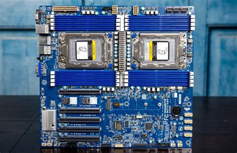 Gigabyte Mz72 Hb0 Review Dual Amd Epyc Motherboard With 10gbe
