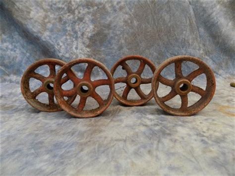 4 Factory Cart Wheels And 2 Axles Cast Iron Vintage Lineberry Etsy
