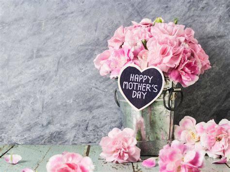 Mother's Day 2018: When is it and what are the best deals ...