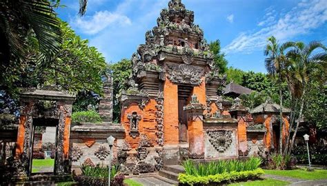 Detail Rumah Adat Bali Gapura Candi Bentar Koleksi Nomer 7