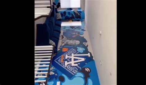 Blueface Shares An Unfinished Mural Inside His New Mansion You Know I