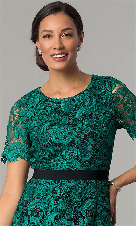 Emerald bridal gowns for ladies. Short Lace Emerald Green Wedding-Guest Party Dress