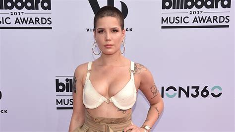 Halsey Offers To Fund Shopping Trip For A 4 Year Old Fan After Father