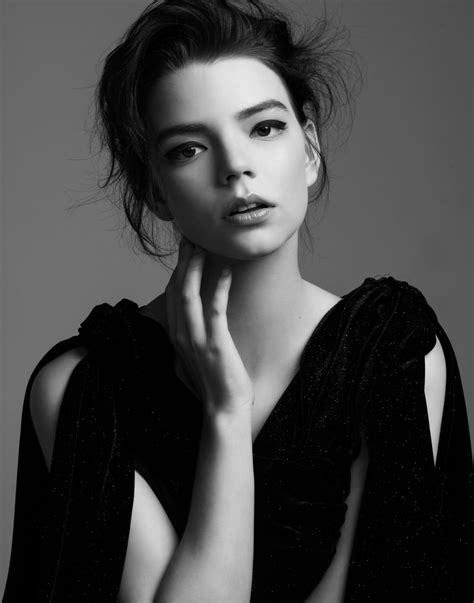 Sweetheart necklines have never looked so good. Anya Taylor-Joy - Photoshoot for Just Jared Spotlight ...
