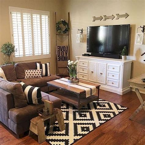 Good Living room set up for our townhouse | Shabby chic living room