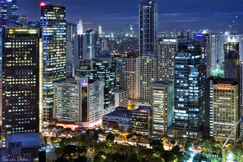 Makati City By Night Philippines Sumarie Slabber Flickr