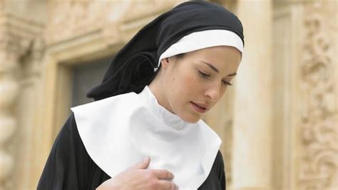 What Are The Parts Of A Nuns Habit Called Nuns Habits Nun Outfit