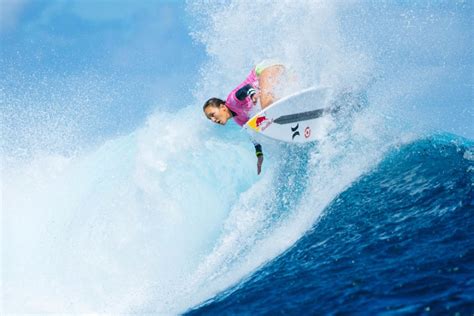 World Surf League Johanne Defay Takes Her First Victory Of This Season