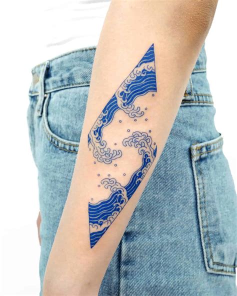 30 Wonderful Wave Tattoo Ideas For Men And Women In 2022