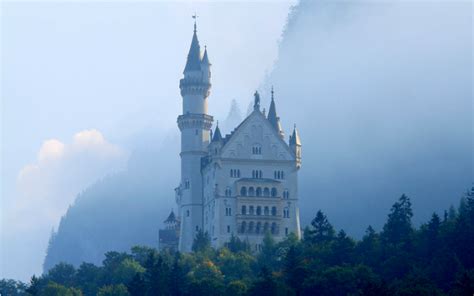 10 Fairytale Castles You Should Visit