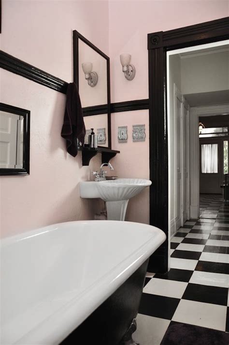 Pink and red retro bathroom decor (1957). Spectacularly Pink Bathrooms That Bring Retro Style Back
