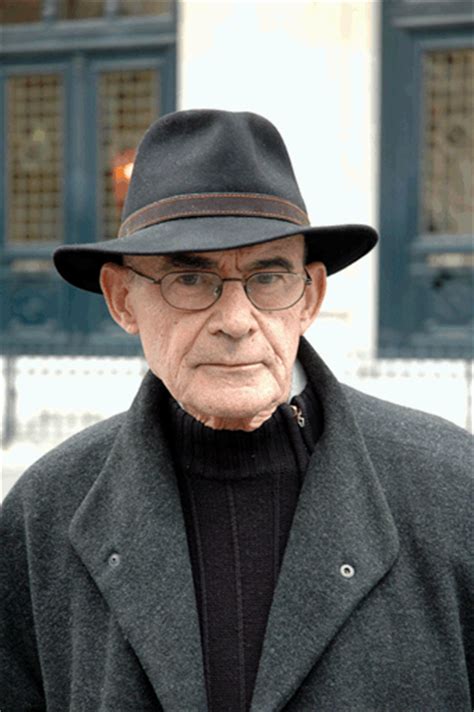 Professeur de philosophie à l'université de strasbourg et membre du collège international de philosophie, il était l'auteur de nombreux essais. Tratado de cuerpo: Jean Luc Nancy