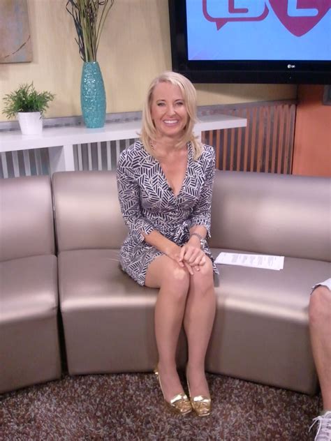 Host Andrea Jackson After An Interview Love The Print Dress Hostess