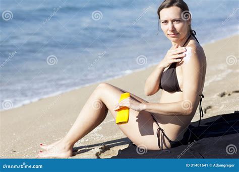 Attractive Caucasian Woman Putting Lotion On Her Body Stock Image Image Of Protection Natural