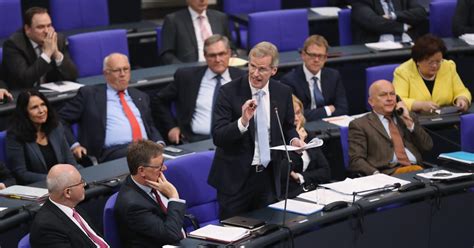 German Bundestag Votes To Boost Control Over Intelligence Services