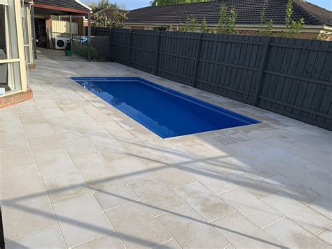 Sinai Pearl Sandblasted Tumbled Limestone