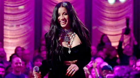 Watch Cardi B Appears To Hit Fan With Microphone At Wireless Festival