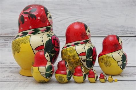 Russian Traditional Hand Painted Nesting Doll 10 Pieces Etsy