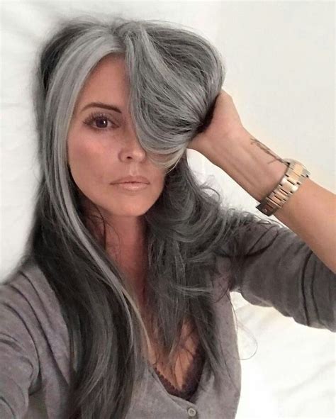 28 Hairstyles For Growing Out Gray Hair Hairstyle Catalog