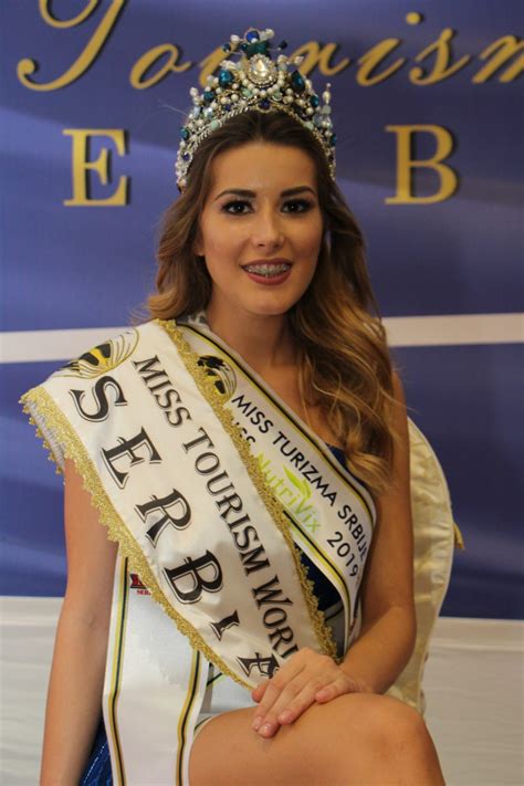 Lepa Jovana je nova Miss turizma Srbije - Vesti online