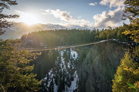 Golden Skybridge Canadá Inaugura Ponte De Pedestre Mais Alta Do País