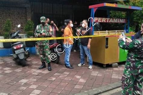 Tni vs fpi dec 4, 2020 oleh : BREAKING NEWS: Anggota TNI Tewas Ditembak di Cafe Daerah ...