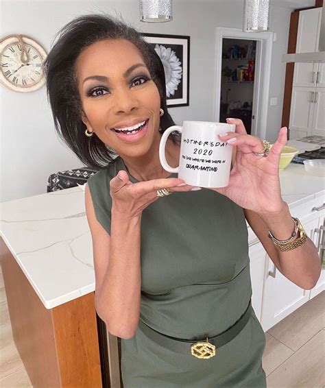 60 Hot Pictures Of Harris Faulkner Which Will Make You Fantasize Her