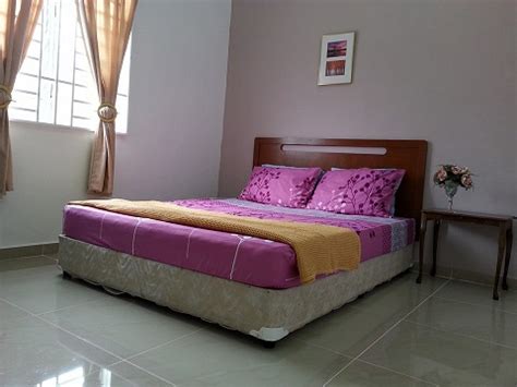 Specialize in tuxedo, new design and new clothes. Armina Homestay di Gelang Patah, Johor Bahru - Homestay 1 ...