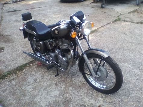 This is a lightning 535cc model not normally imported to the uk. Royal Enfield Lightning 535 2003 MOT 04/19 ...